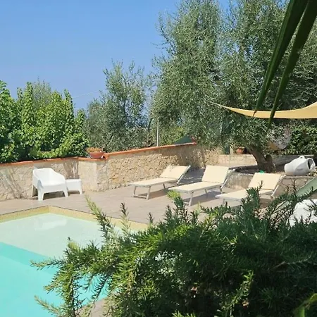 Zwei-zimmer-penthouse-wohnung Mit Terrasse Mit Meerblick Apartment