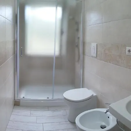 Zwei-zimmer-penthouse-wohnung Mit Terrasse Mit Meerblick Apartment *