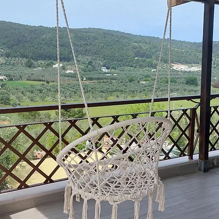 Apartment Zwei-zimmer-penthouse-wohnung Mit Terrasse Mit Meerblick *